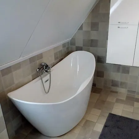 Villa Met Prive Zwembad En Bubbelbad *